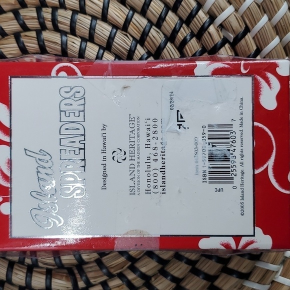 Island Heritage 2005 Island Spreaders - Picture 2 of 5